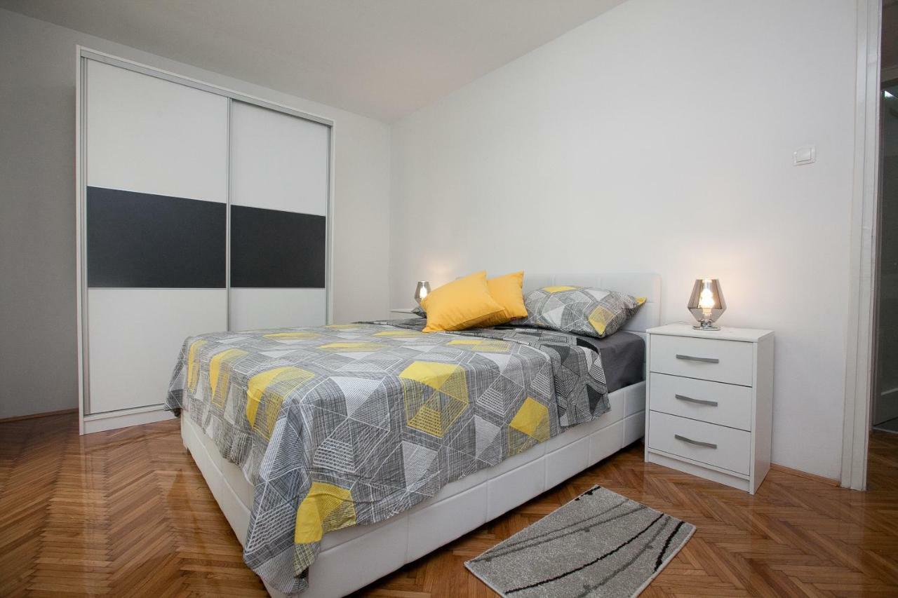 Apartment Downtown Kole Zadar